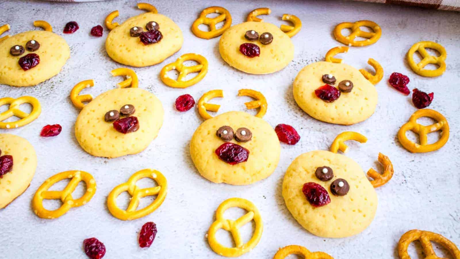 Peanut Butter Reindeer Cookies on a platter.