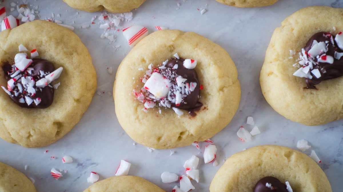 Thumbprint cookies filled with chocolate and peppermint.