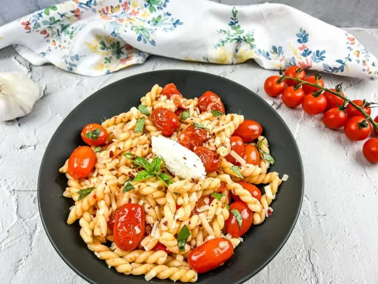 Pasta with Cherry Tomato Sauce. Photo credit: Cook What You Love.